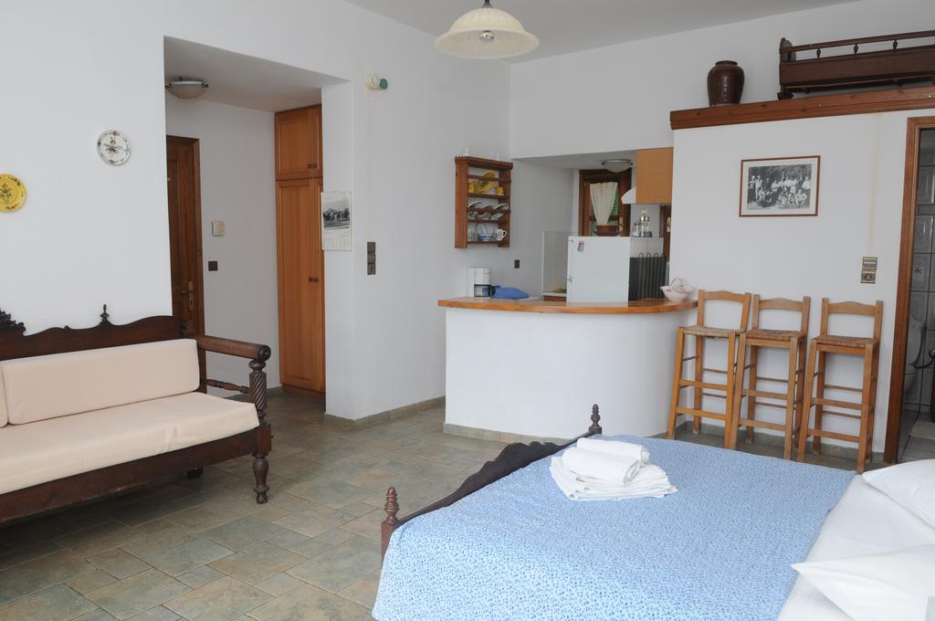 Pegasus Studios&Apartments Skyros Exterior foto