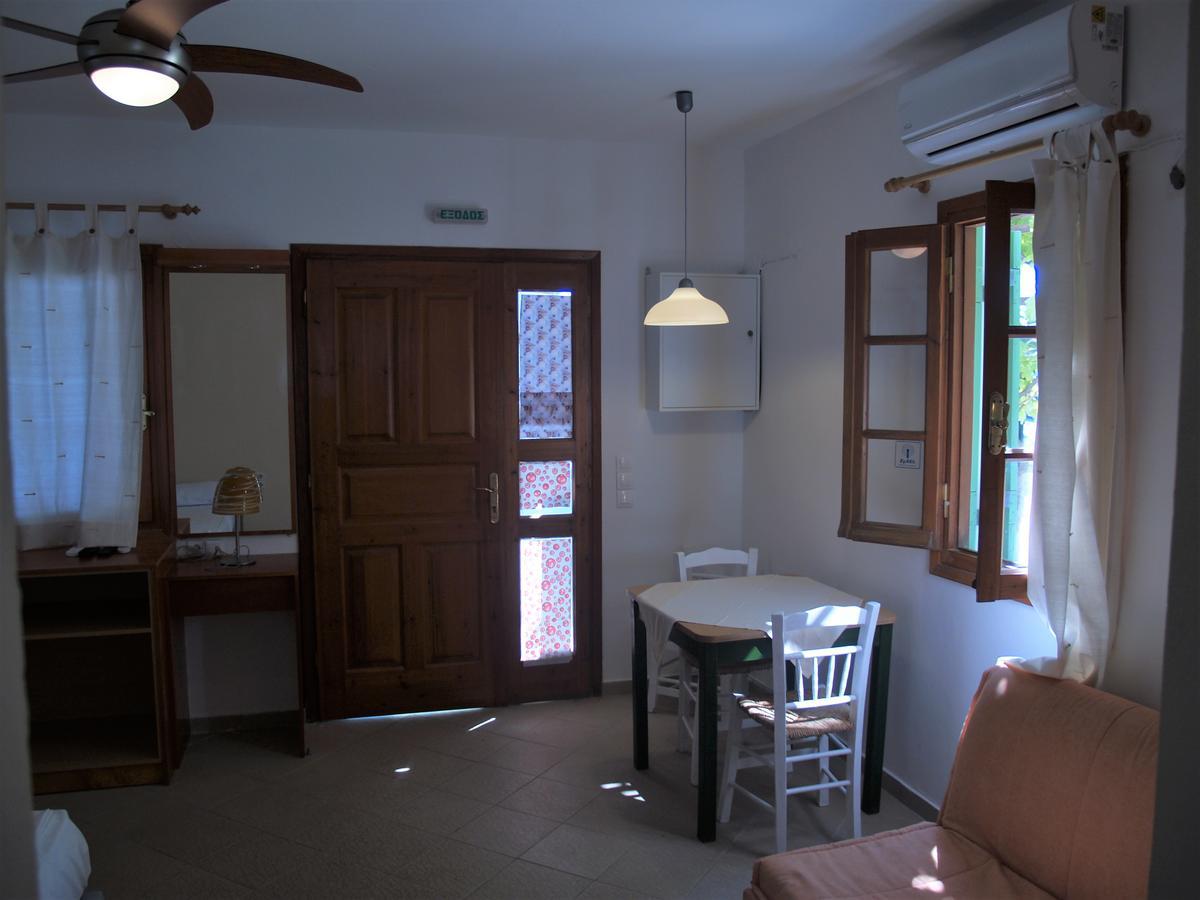 Pegasus Studios&Apartments Skyros Exterior foto